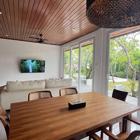 Baliana Villa Legian Екстериор снимка
